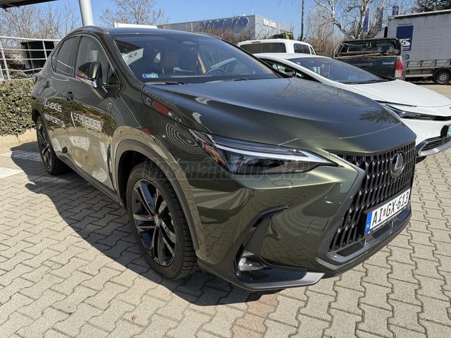 LEXUS NX 450h+ Prestige Plus AWD CVT