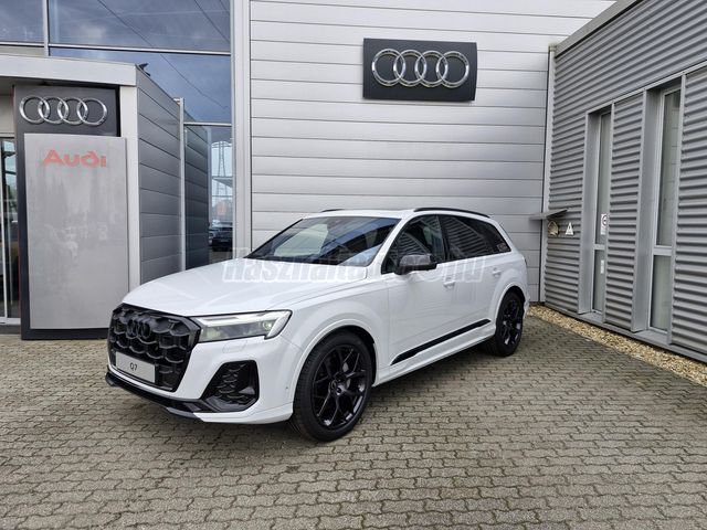 AUDI Q7 50 TDI S line quattro Tiptronic ic [7 személy]