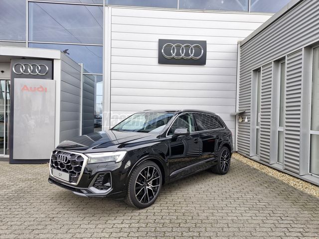 AUDI Q7 50 TDI S line quattro Tiptronic ic [7 személy]