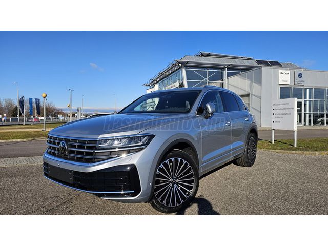 VOLKSWAGEN TOUAREG 3.0 V6 TDI Elegance Tiptronic ic 285 LE / LÉGRUGÓ ÖSSZKERÉK KORMÁNYZÁS / NAPFÉNYTETŐ / TÉRLÁTÁ