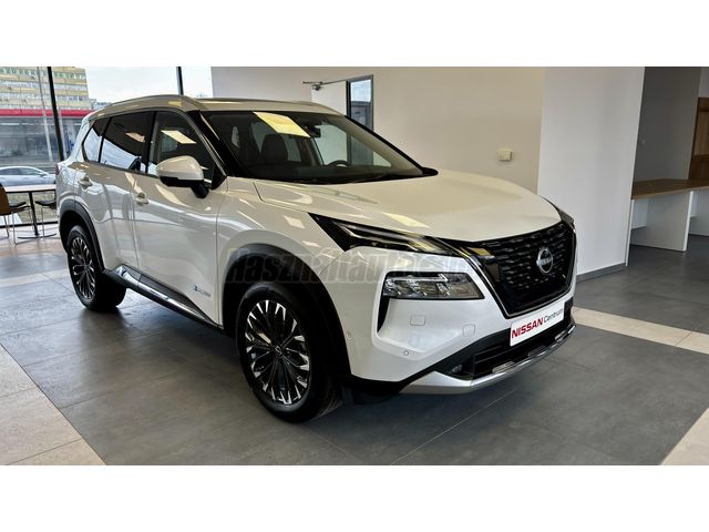 NISSAN X-TRAIL 1.5 e-Power Tekna (Automata) BOSE + Elektromosan nyitható napfénytető + Head UpDisplay KÉSZLETEN
