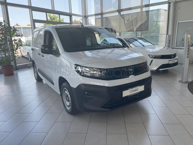 OPEL COMBO Cargo 1.5 DT L1H1 2.0t (3 személyes ) KÉSZLETRŐL AZONNAL ELÉRHETŐ!