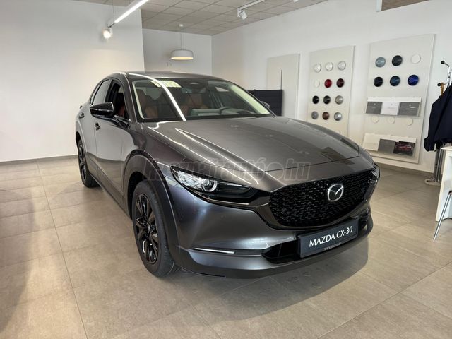 MAZDA CX-30 2.5 e-Skyactive Nagisa (Automata) Egyedei Megjelenés Kívül Belül !