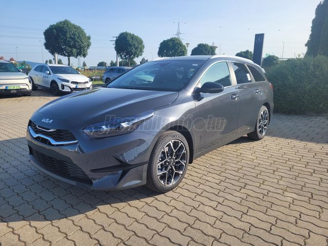 KIA CEE'D Ceed SW 1.5 T-GDI Gold Sport Penta metál színben. készletről