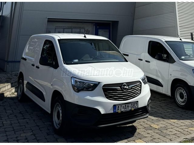OPEL COMBO Cargo 1.5 DT L1H1 2.4t Cargo Edition