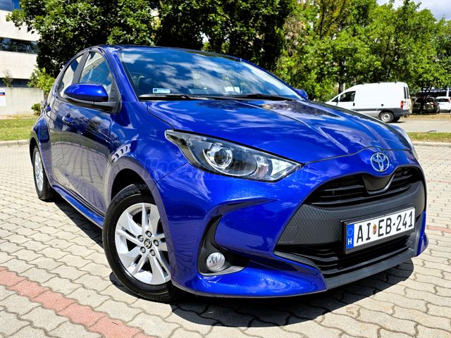 TOYOTA YARIS 1.5 Hybrid Comfort e-CVT /MAGYARO-i/31e km/