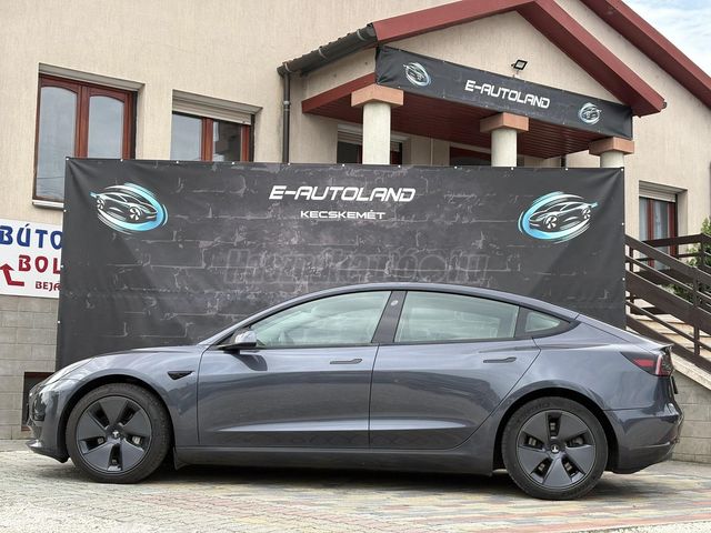 Eladó TESLA MODEL 3 Sedan (2021) | Használtautó.hu