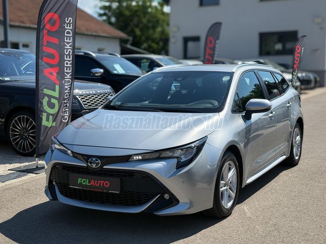 TOYOTA COROLLA 1.8 Hybrid Comfort Tech e-CVT MO-I. 1. TUL. KARAMBOLMENTES. SZERVIZKÖNYV. ÁFÁS ÁR!