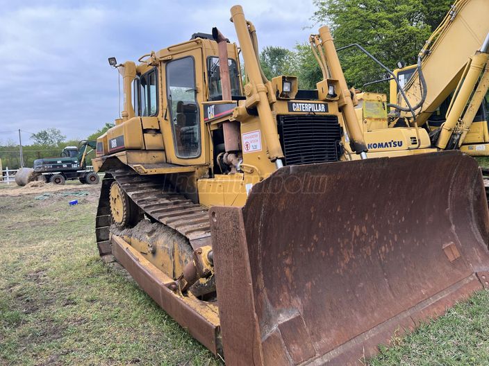 CATERPILLAR D6 R