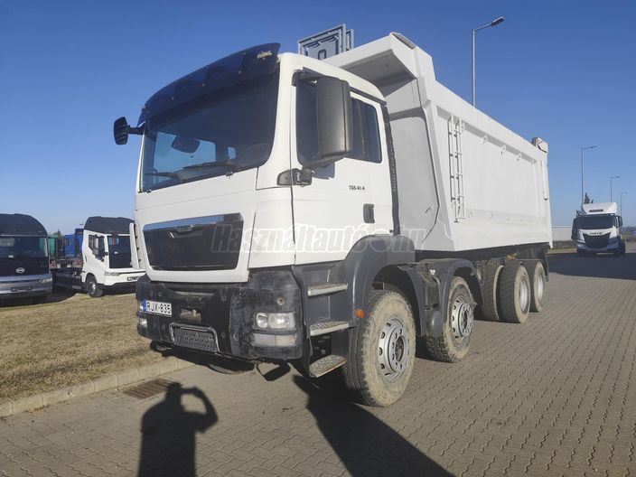 MAN TGS 41.400 8X4 BB Euro5. 24m3 plató. 17 500kg net.. mechanikus