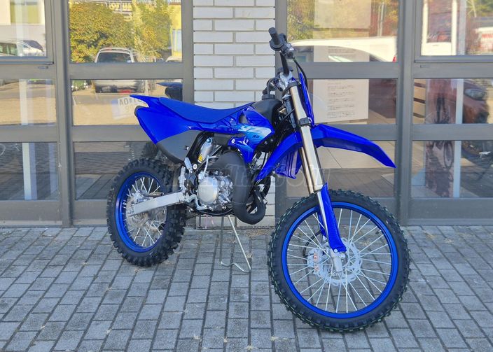 YAMAHA YZ 85