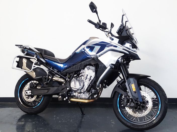 CFMOTO 800 MT SPORT