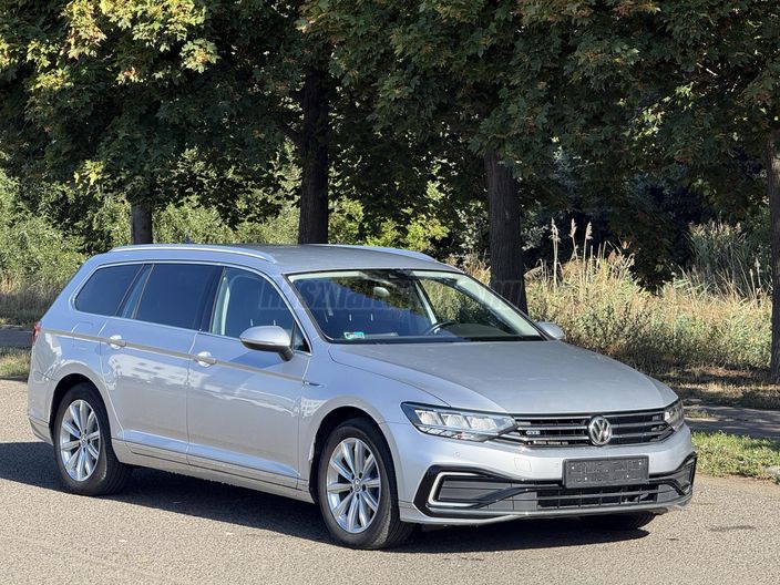 VOLKSWAGEN PASSAT VIII Variant 1.4 TSI GTE Plug-In-Hybrid DSG