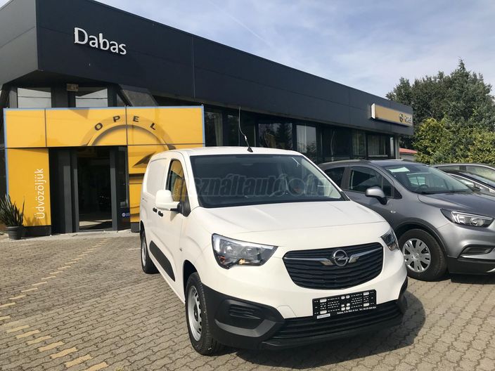 Opel Combo Cargo 1.5 DTH 102LE MT6 :: 2,4t 3személyes kivitel!
