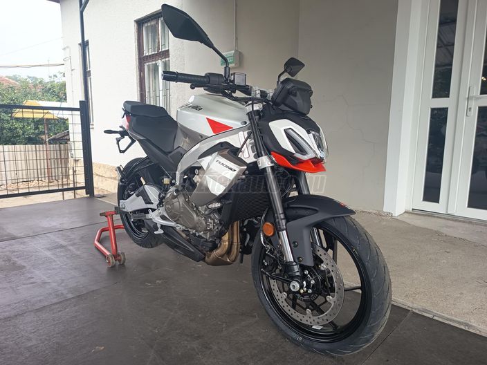 APRILIA TUONO