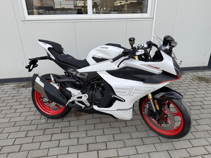 CFMOTO 450SR