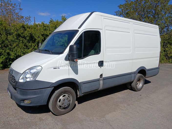 IVECO 35