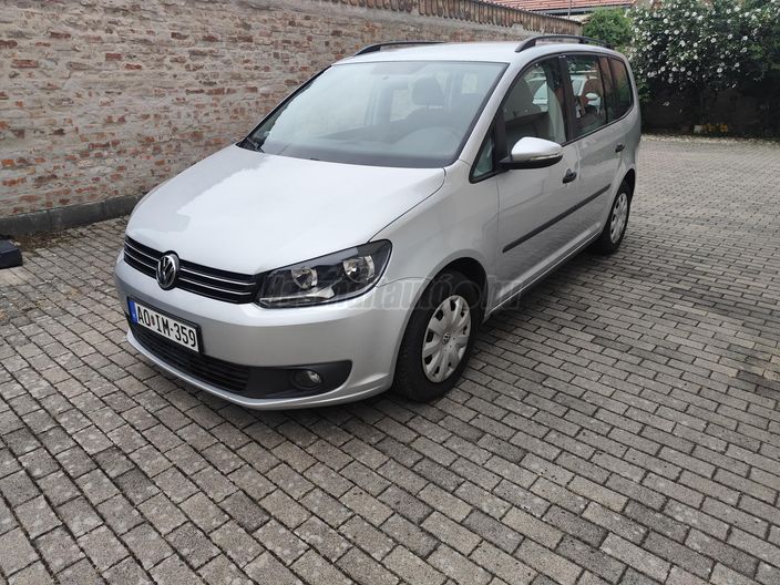 VOLKSWAGEN TOURAN 1.6 CR TDI Comfortline