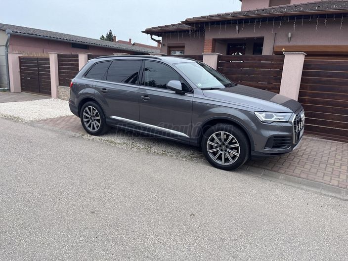 AUDI Q7 55 TFSI e Basis quattro Tiptronic ic