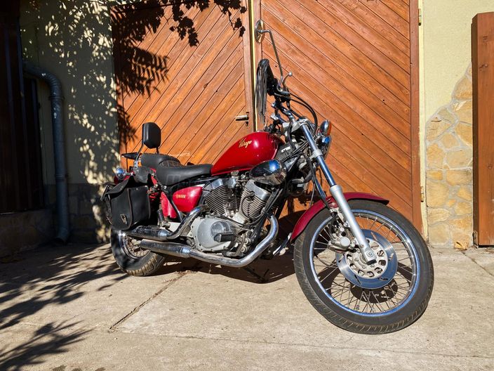 YAMAHA XV 250 (VIRAGO)