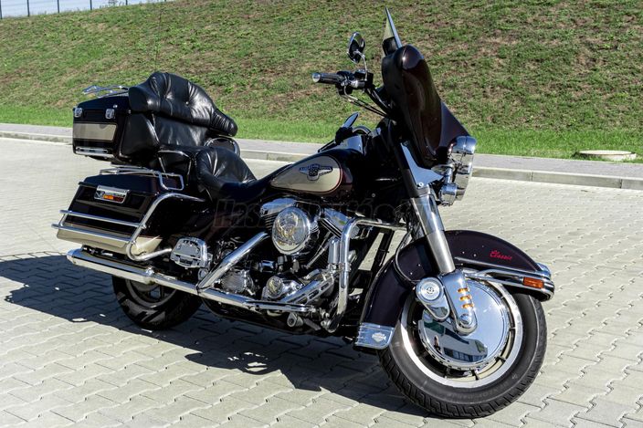 HARLEY-DAVIDSON ELECTRA GLIDE CLASSIC