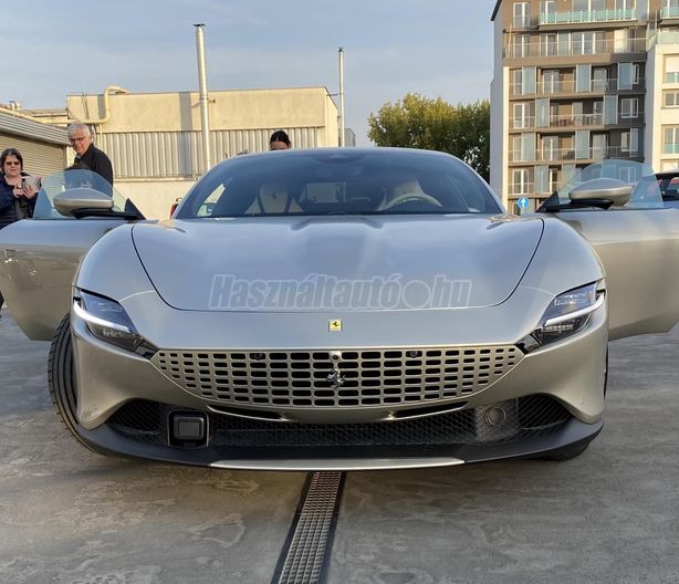 FERRARI ROMA (Automata)