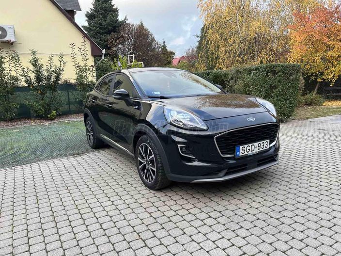 FORD PUMA 1.0 EcoBoost Titanium