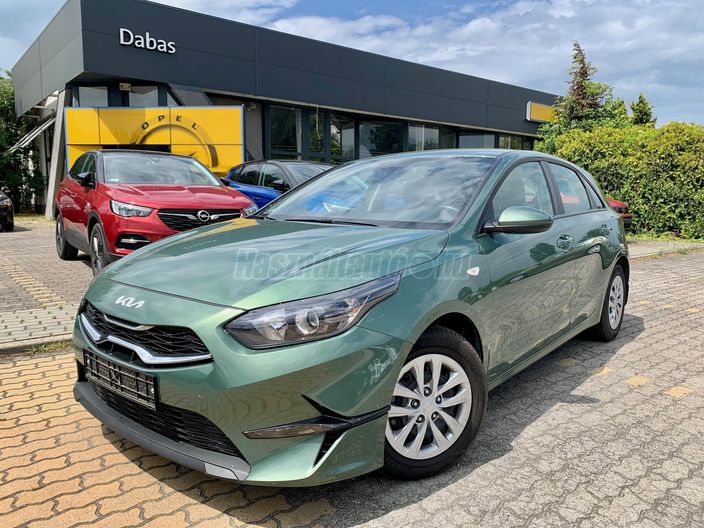 Kia Ceed 5ajtós SILVER 1.5 T-GDI 160 6MT :: Experience Green