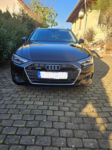 AUDI A4 Avant 40 TDI Advanced quattro S-tronic