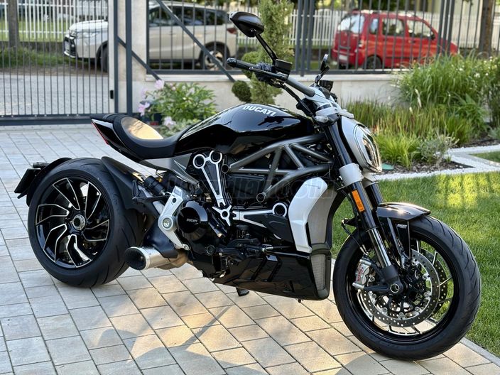 DUCATI XDIAVEL S