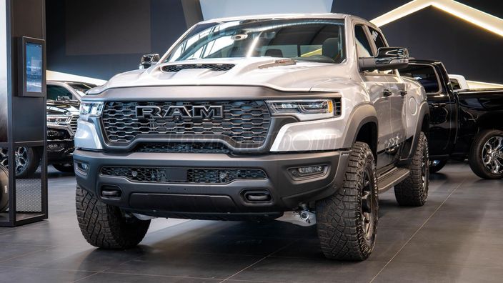 DODGE RAM