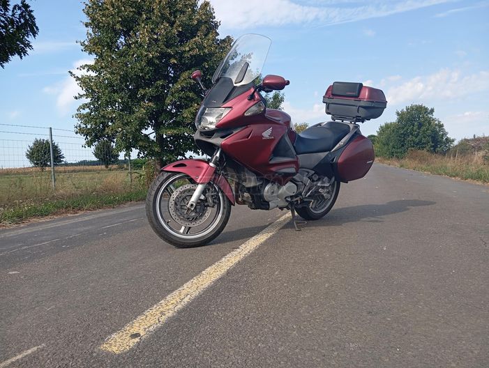 HONDA NT 700 V DEAUVILLE