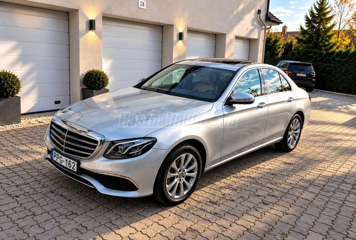 MERCEDES-BENZ E 220 d 4Matic 9G-TRONIC