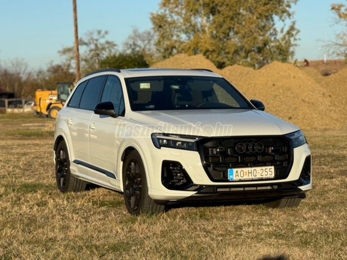 AUDI Q7 50 TDI S line quattro Tiptronic ic [7 személy]