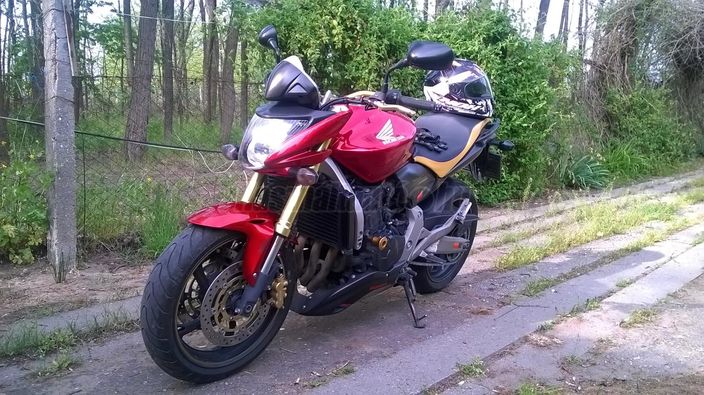 HONDA CB 600 F (HORNET)