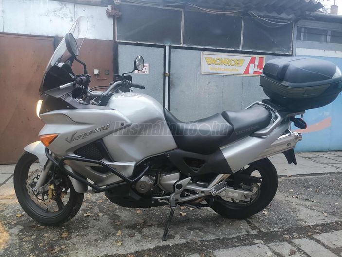 HONDA XL 1000 V  (VARADERO)