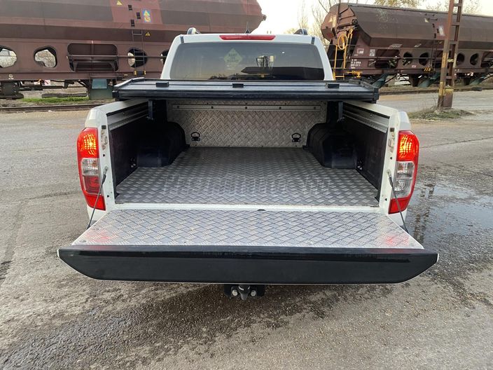 NISSAN NAVARA 2.3 dCi 190 Double N-Guard