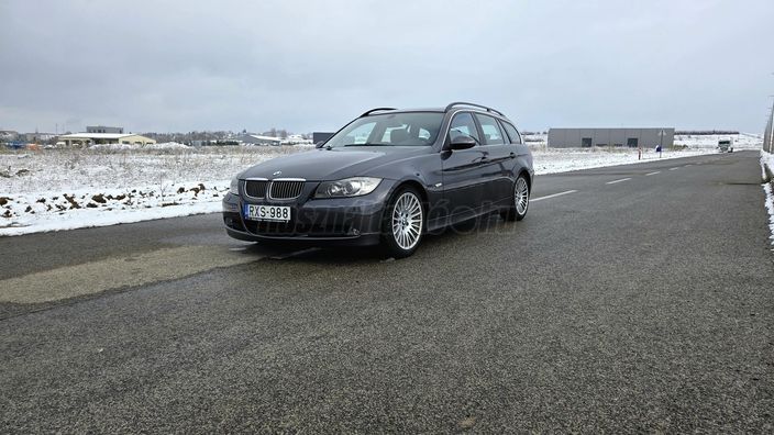 BMW 330 330xi Touring