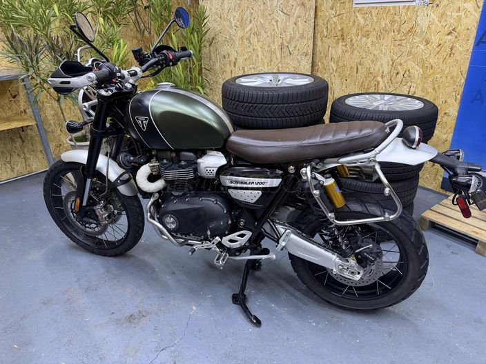 TRIUMPH SCRAMBLER