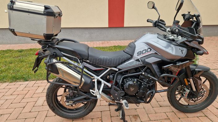 TRIUMPH TIGER
