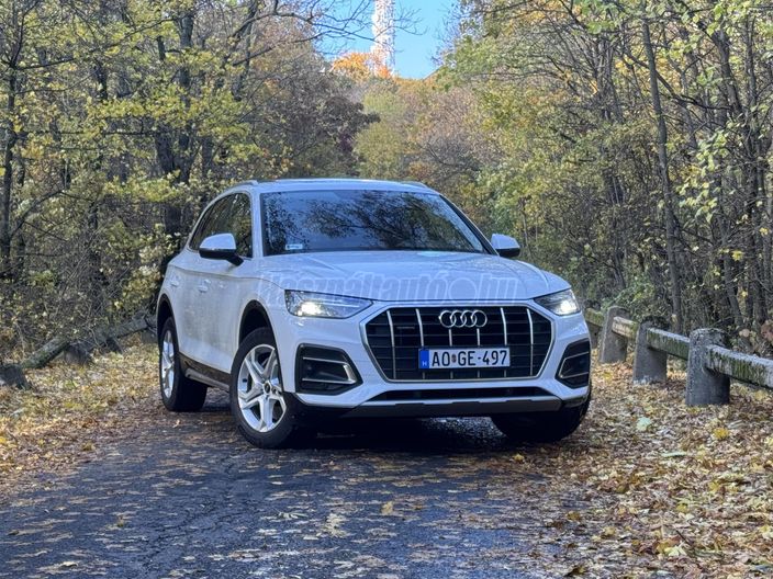 AUDI Q5 50 TFSI e Basis quattro S-tronic