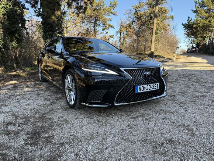 LEXUS LS 500h Supreme CVT