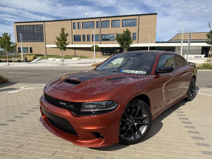 DODGE CHARGER