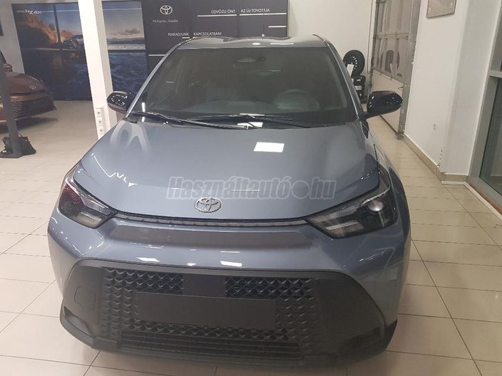 TOYOTA AYGO X 1.5 Hybrid Active e-CVT