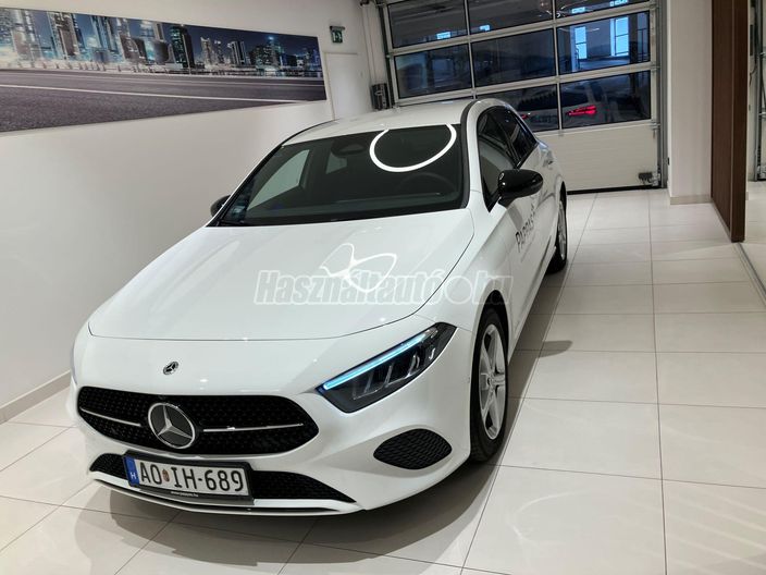 MERCEDES-BENZ A 180 7G-DCT Mild hybrid drive