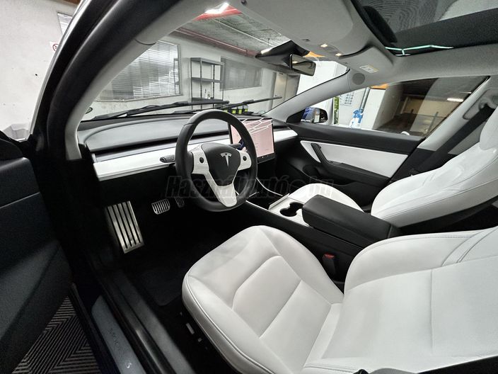 Premium White Interior