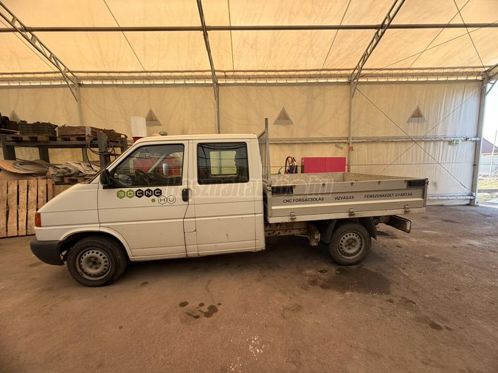 VOLKSWAGEN TRANSPORTER T4 2.5 7DB 1T2