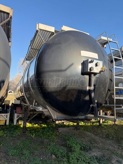 FELDBINDER SSPB/32000LITER NY OIL T