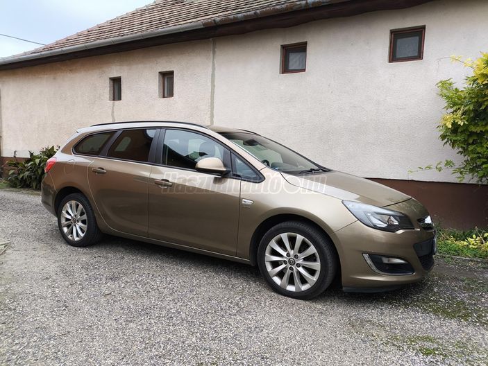 OPEL ASTRA J 2.0 CDTI Sport (Automata)