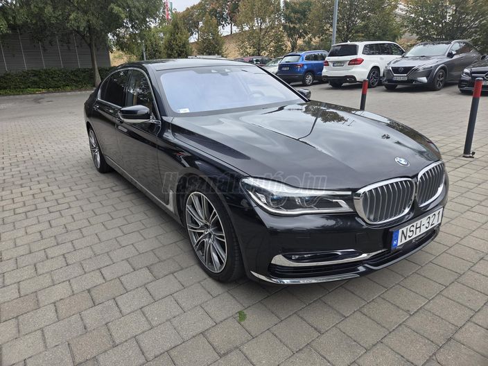 BMW 750 750Li xDrive (Automata) (4 személyes )